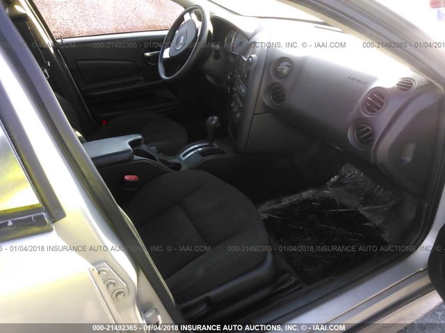 2G2WP552271119152 - 2007 PONTIAC GRAND PRIX SILVER photo 5