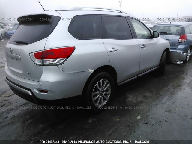 5N1AR2MN9DC638517 - 2013 NISSAN PATHFINDER S/SV/SL/PLATINUM SILVER photo 4