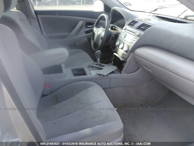 4T1BE46K17U061396 - 2007 TOYOTA CAMRY NEW GENERAT CE/LE/XLE/SE SILVER photo 5