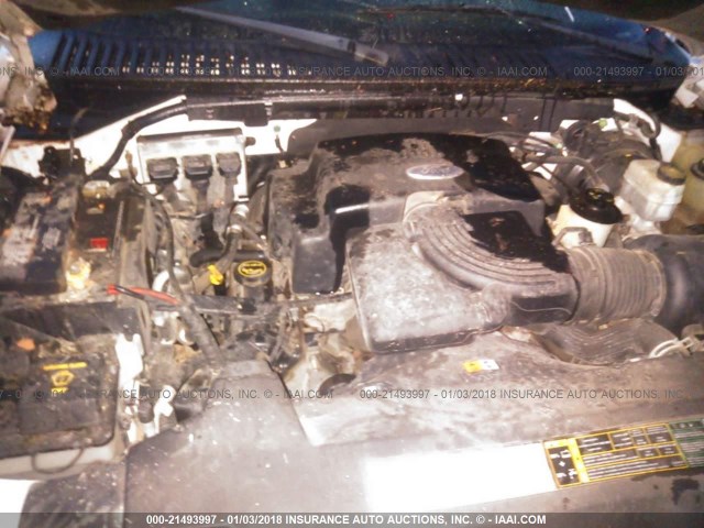 1FMPU16L63LB28543 - 2003 FORD EXPEDITION XLT WHITE photo 10