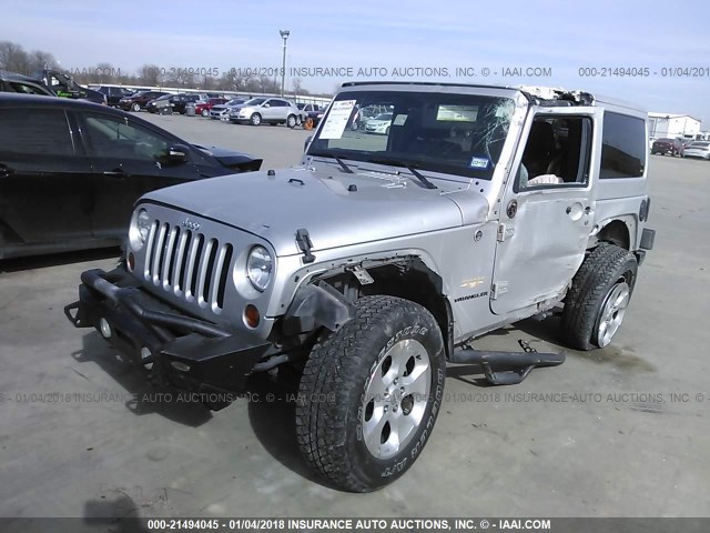 1C4GJWBG9CL206963 - 2012 JEEP WRANGLER SAHARA SILVER photo 2