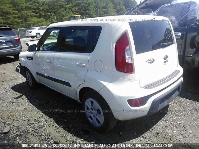 KNDJT2A59D7554135 - 2013 KIA SOUL Unknown photo 3