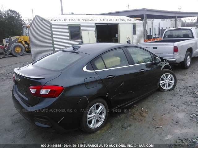 1G1BE5SM9H7168903 - 2017 CHEVROLET CRUZE LT GRAY photo 4