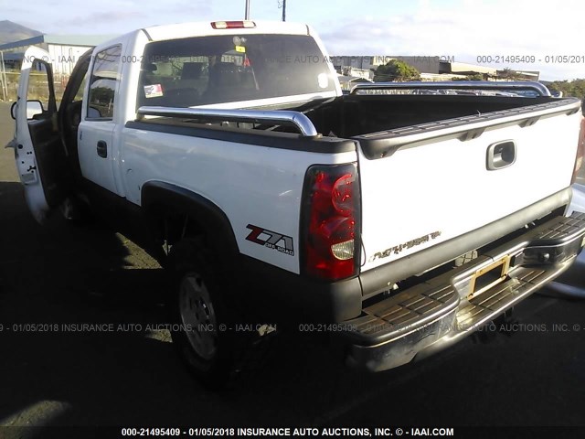 2GCEK13Z671165999 - 2007 CHEVROLET SILVERADO K1500 CREW CAB WHITE photo 3