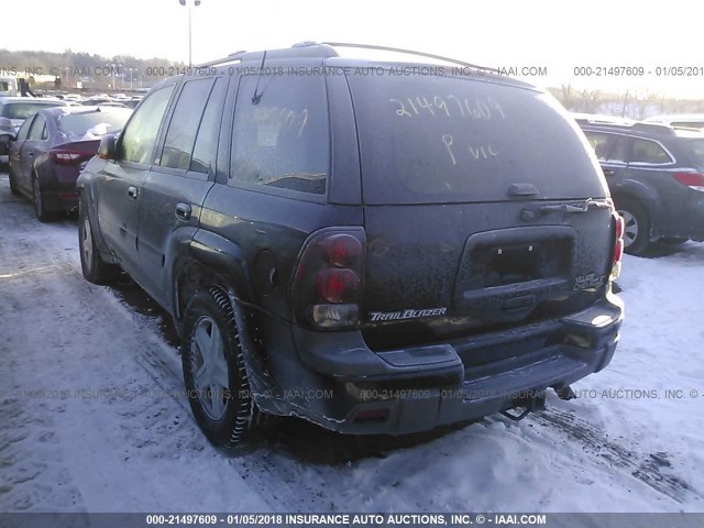 1GNDT13S022383965 - 2002 CHEVROLET TRAILBLAZER  BLACK photo 3