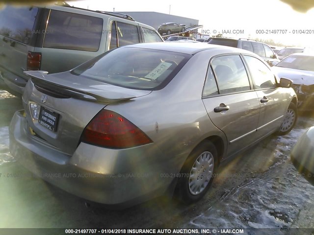 JHMCM56177C002219 - 2007 HONDA ACCORD VALUE GOLD photo 4