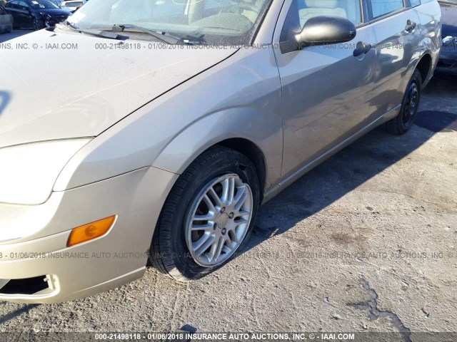 1FAHP34N37W196597 - 2007 FORD FOCUS ZX4/S/SE/SES 金色 照片 6