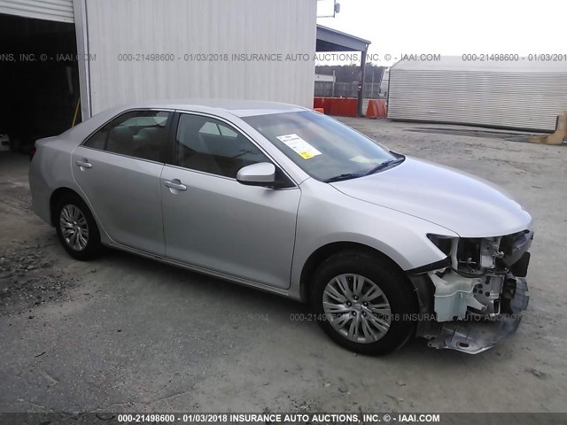 4T1BF1FK8CU139128 - 2012 TOYOTA CAMRY SE/LE/XLE SILVER photo 1