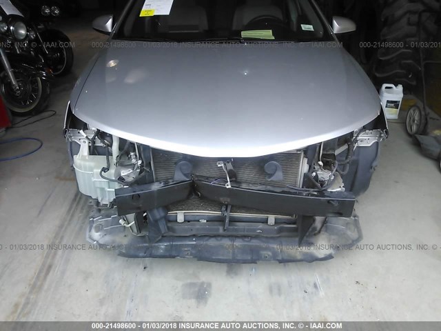 4T1BF1FK8CU139128 - 2012 TOYOTA CAMRY SE/LE/XLE SILVER photo 6
