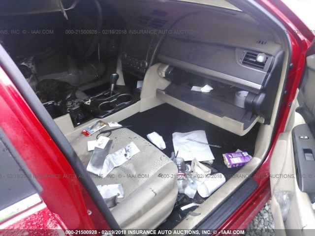 4T4BF1FK3ER424294 - 2014 TOYOTA CAMRY L/SE/LE/XLE 栗色 照片 5