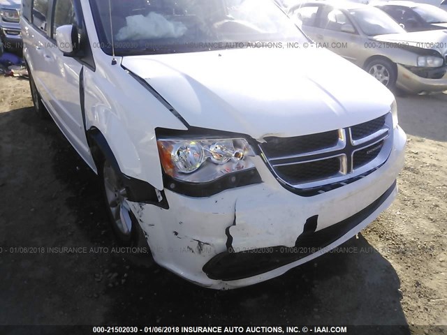 2C4RDGCG6DR782152 - 2013 DODGE GRAND CARAVAN SXT WHITE photo 6