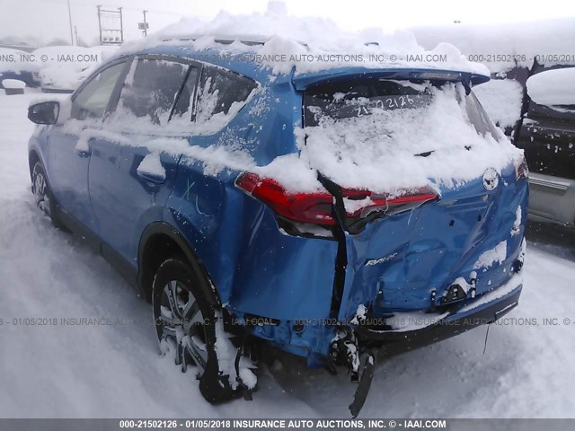 JTMBFREV9GJ090091 - 2016 TOYOTA RAV4 LE BLUE photo 3