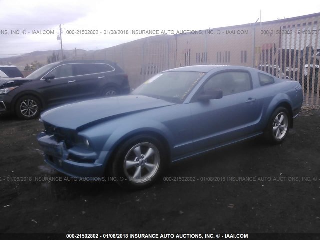 1ZVFT82HX75344061 - 2007 FORD MUSTANG GT BLUE photo 2