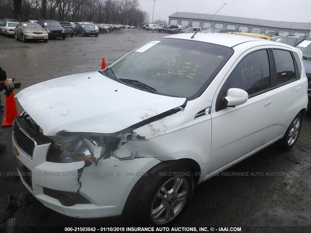 KL1TD6DE2BB245262 - 2011 CHEVROLET AVEO LS/LT 白色 照片 2