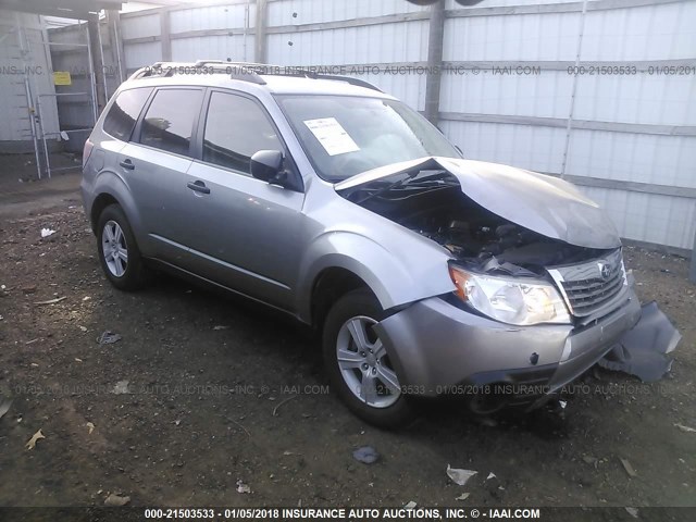 JF2SH6BCXAH767452 - 2010 SUBARU FORESTER XS Silber Foto 1