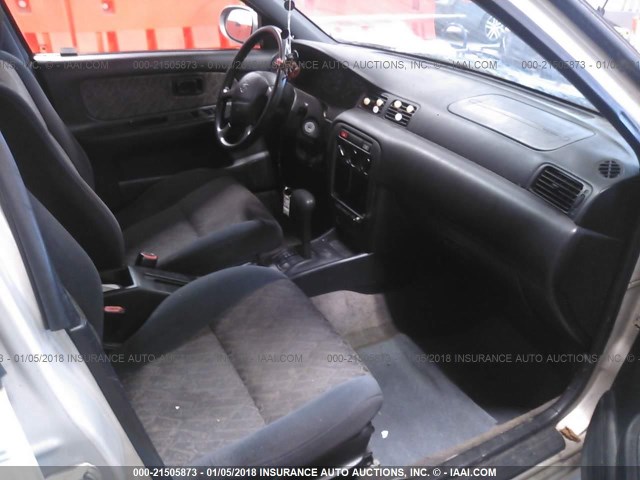 3N1AB41D2XL094681 - 1999 NISSAN SENTRA XE/GXE SILVER photo 5