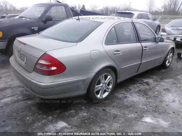 WDBUF83J54X114221 - 2004 MERCEDES-BENZ E 500 4MATIC GRAY photo 4