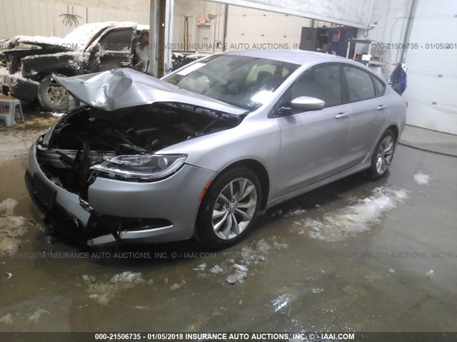 1C3CCCDG5FN703266 - 2015 CHRYSLER 200 S 银色 照片 2