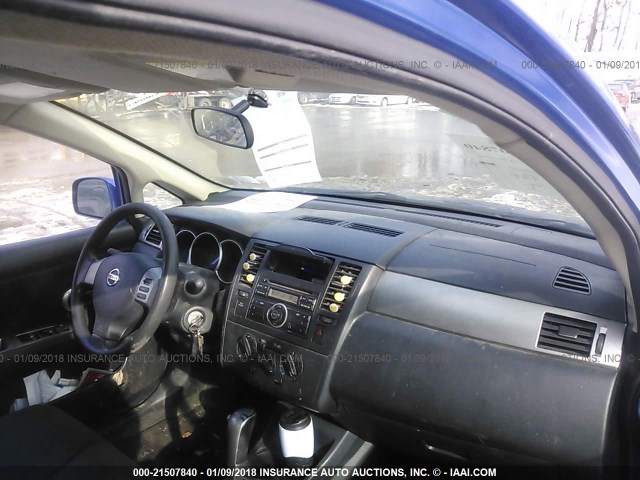 3N1BC1CP0AL418127 - 2010 NISSAN VERSA S/SL BLUE photo 5