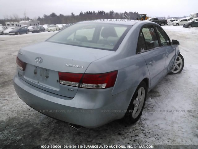 5NPEU46FX7H183059 - 2007 HYUNDAI SONATA SE/LIMITED BLUE photo 4