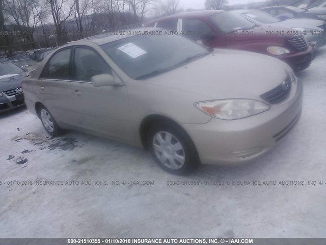 4T1BE32K72U601973 - 2002 TOYOTA CAMRY LE/XLE/SE GOLD photo 1