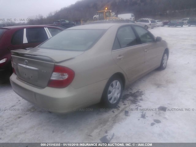 4T1BE32K72U601973 - 2002 TOYOTA CAMRY LE/XLE/SE GOLD photo 4