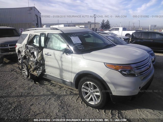 1FMHK8D84BGA39420 - 2011 FORD EXPLORER XLT WHITE photo 6