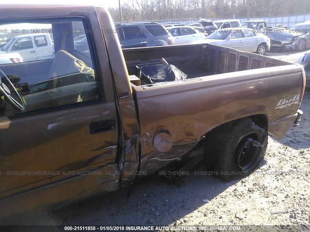 1GTDK14HXLZ551246 - 1990 GMC SIERRA K1500 Dark Brown photo 6