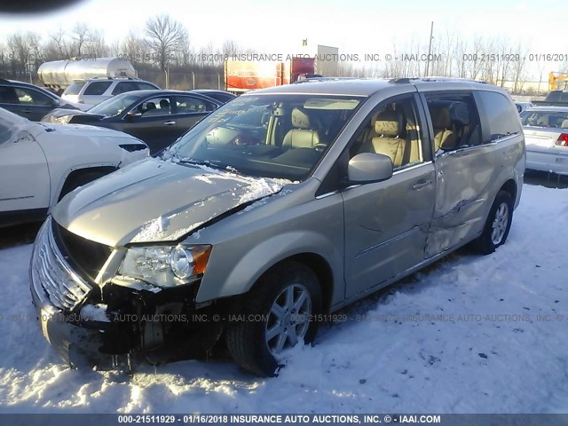 2C4RC1BG9CR345195 - 2012 CHRYSLER TOWN & COUNTRY TOURING GOLD photo 6