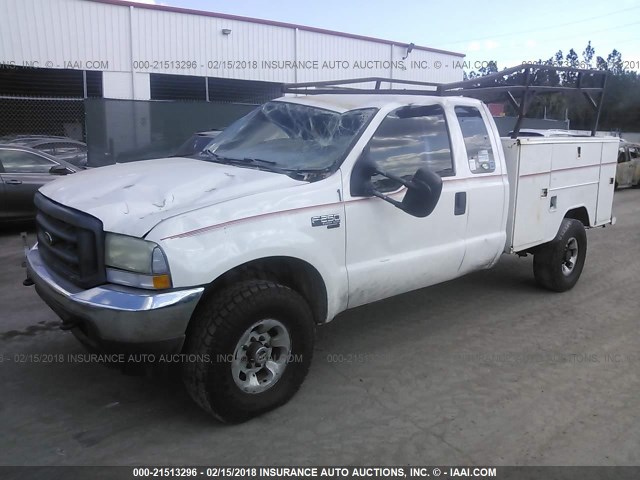 1FTNX21L33EB72794 - 2003 FORD F250 WHITE photo 2