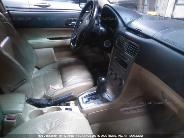 JF1SG65624H749982 - 2004 SUBARU FORESTER 2.5XS Красный фото 5