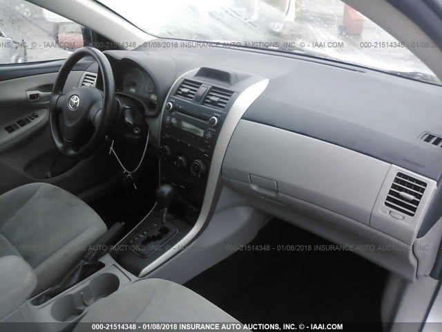 5YFBU4EEXDP128234 - 2013 TOYOTA COROLLA S/LE SILVER photo 5