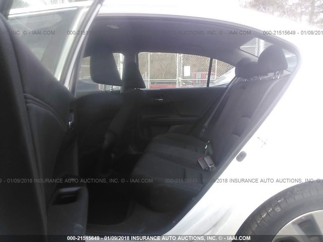 1HGCR2F59FA083093 - 2015 HONDA ACCORD SPORT 白色 照片 8
