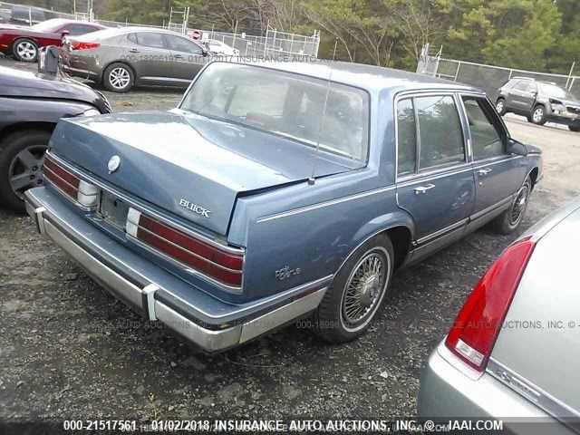 1G4CW51C7J1679807 - 1988 BUICK ELECTRA PARK AVENUE BLUE photo 4