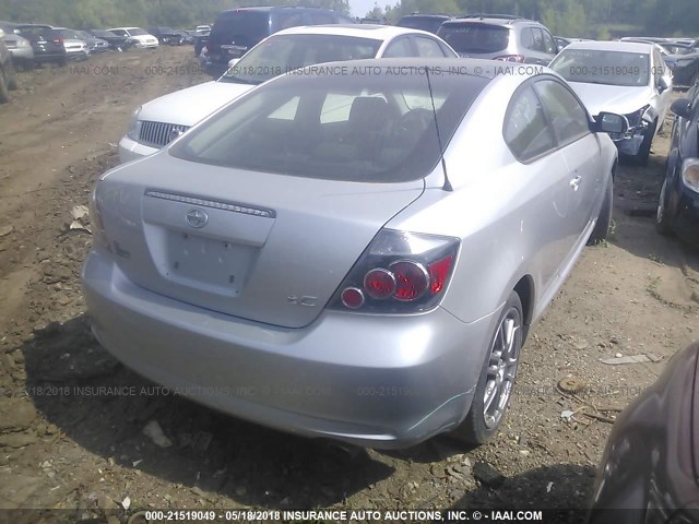 JTKDE167290285402 - 2009 TOYOTA SCION TC SILVER photo 4