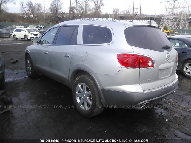 5GAER23788J274392 - 2008 BUICK ENCLAVE CXL GOLD photo 3