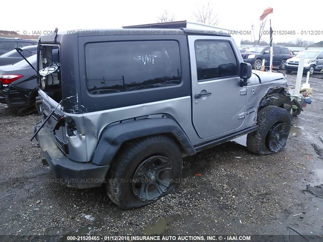 1C4AJWAGXDL706140 - 2013 JEEP WRANGLER SPORT 银色 照片 4