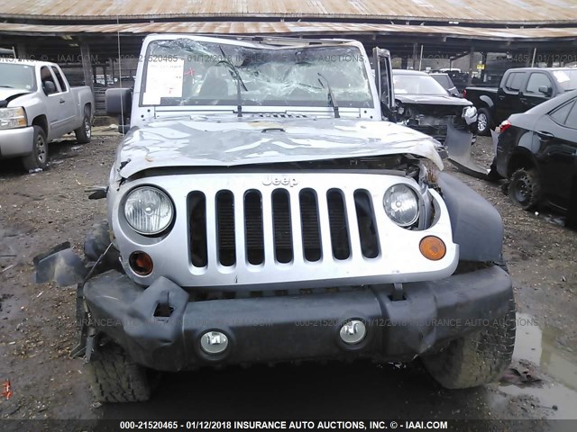 1C4AJWAGXDL706140 - 2013 JEEP WRANGLER SPORT 银色 照片 6