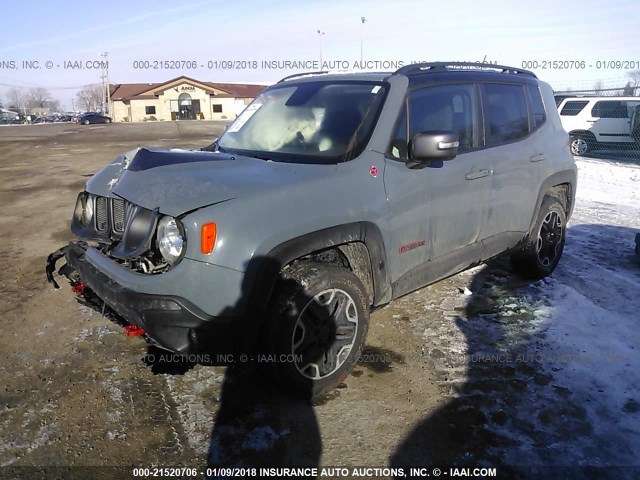 ZACCJBCT4FPC14360 - 2015 JEEP RENEGADE TRAILHAWK GRAY photo 2