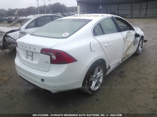 YV140MFK0F2337714 - 2015 VOLVO S60 PREMIER WHITE photo 4