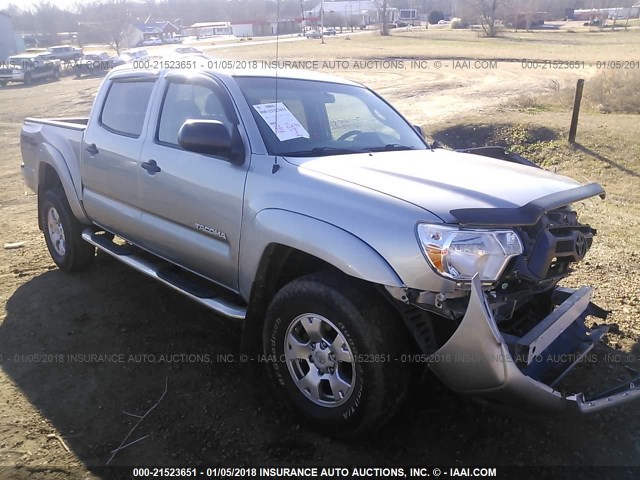 3TMLU4EN4EM135645 - 2014 TOYOTA TACOMA DOUBLE CAB SILVER photo 1