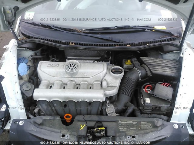 3VWRG3AG4AM035765 - 2010 VOLKSWAGEN NEW BEETLE 绿色 照片 10