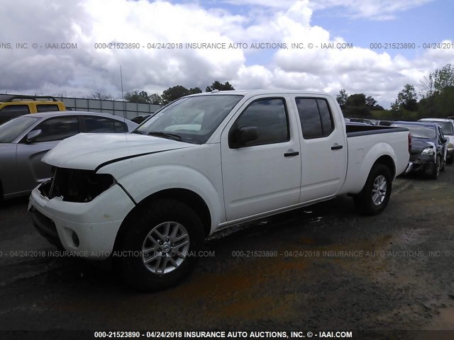 1N6DD0FR8HN701330 - 2017 NISSAN FRONTIER SV/SL WHITE photo 2