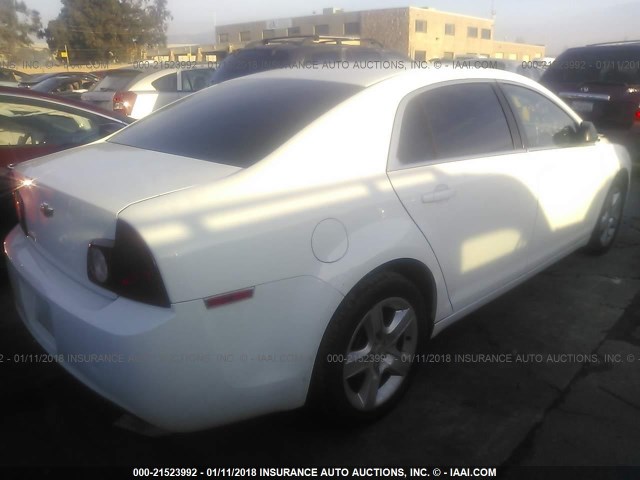 1G1ZA5E19BF289312 - 2011 CHEVROLET MALIBU LS თეთრი ფოტო 4