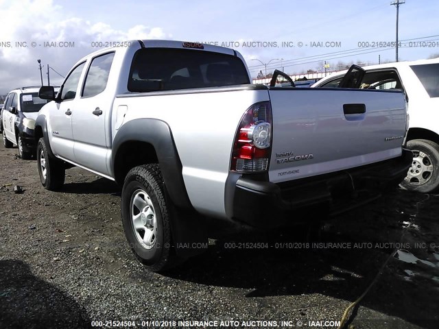 5TFJX4GN0BX006013 - 2011 TOYOTA TACOMA DOUBLE CAB 银色 照片 6