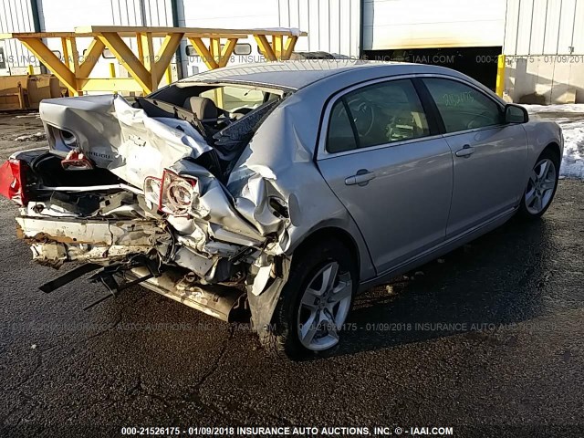 1G1ZA5E03AF181029 - 2010 CHEVROLET MALIBU LS ვერცხლისფერი ფოტო 4
