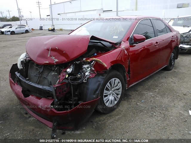 4T4BF1FK1CR260380 - 2012 TOYOTA CAMRY SE/LE/XLE 红色 照片 2
