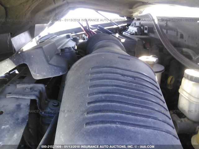 5LMFU285X5LJ07615 - 2005 LINCOLN NAVIGATOR BLACK photo 10