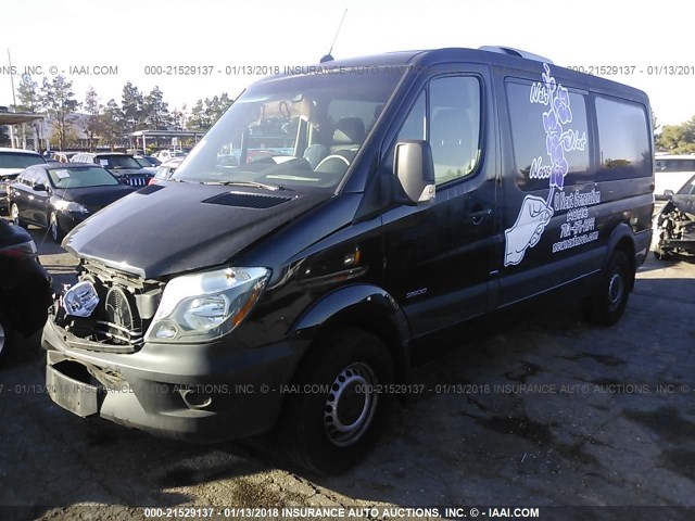 WDZPE7DD6GP301430 - 2016 MERCEDES-BENZ SPRINTER 2500 BLACK photo 2