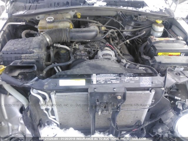 1J4GL48K54W181600 - 2004 JEEP LIBERTY SPORT 银色 照片 10